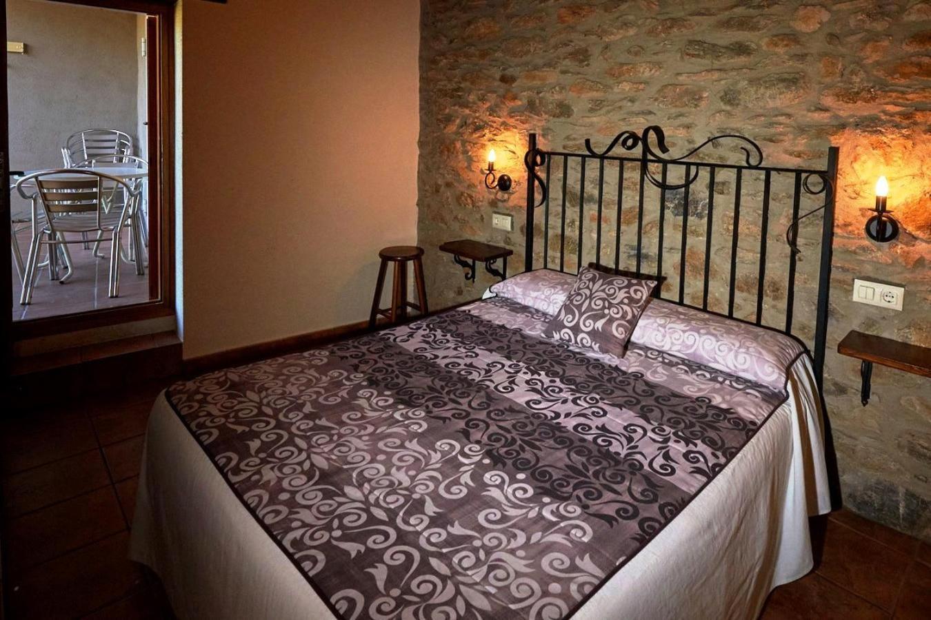 Can Tubau - Casa Rural - Apartaments Campelles Ngoại thất bức ảnh