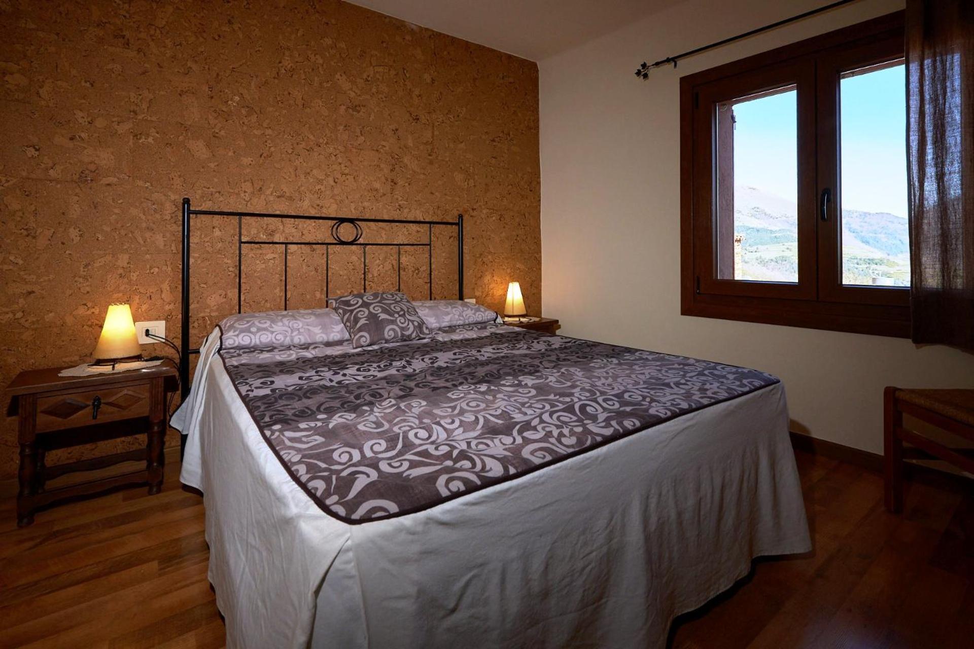 Can Tubau - Casa Rural - Apartaments Campelles Ngoại thất bức ảnh